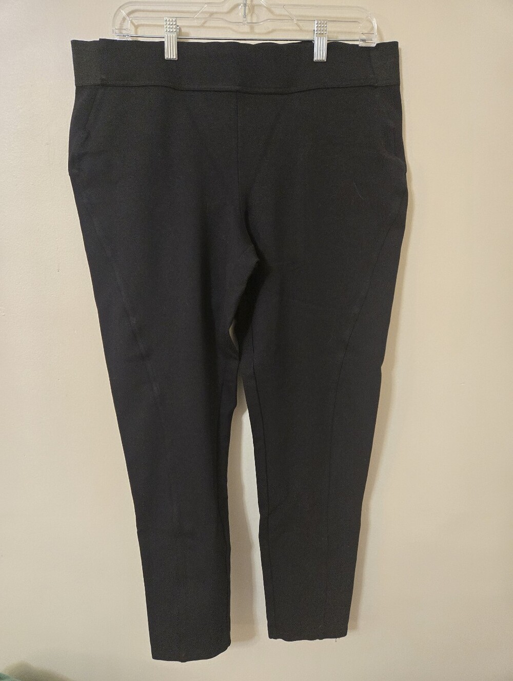 Simply Vera Vera Wang Black Cropped Ponte Pull-On Pants - Size XL